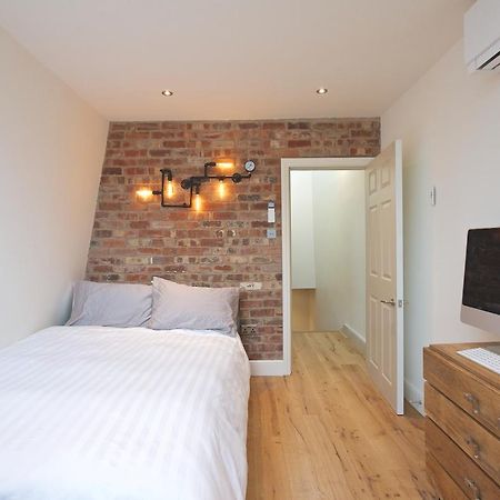 Modern Bedroom In London !! Luaran gambar